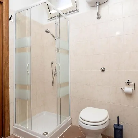 De Vivo Realty - Casa De Maio Holiday home *